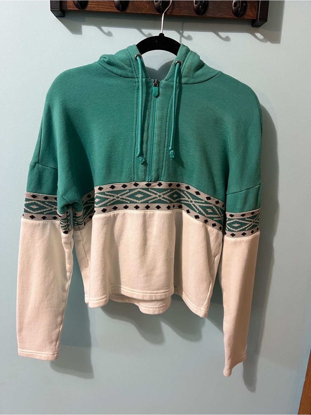 Rank 45 Women's cropped Teal and Cream Half-Zip Hooded Sweatshirt